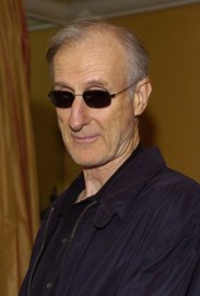 James Cromwell Fotoğrafı