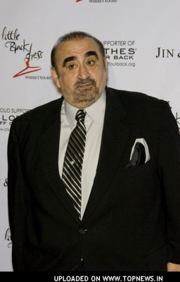 Ken Davitian Fotoğrafı