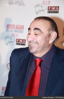 Ken Davitian Fotoğrafı