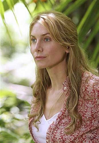 Elizabeth Mitchell Fotoğrafı