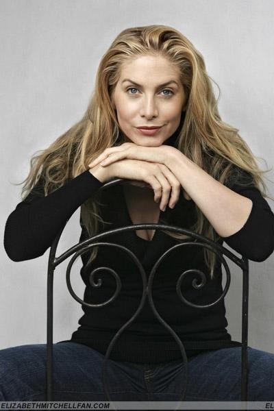 Elizabeth Mitchell Fotoğrafı