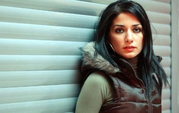 Öznur Kula Fotoğrafı