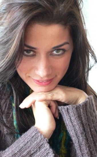 Öznur Kula Fotoğrafı