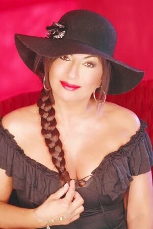 Nilgün Belgün Fotoğrafı