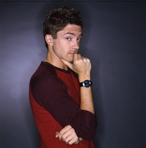 Topher Grace fotoğrafı