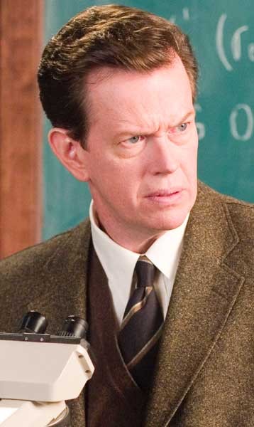 Dylan Baker fotoğrafı