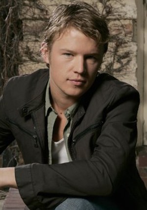 Christopher Egan Fotoğrafı