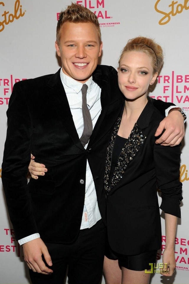 Christopher Egan Fotoğrafı