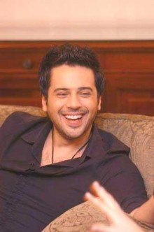 Emre Altuğ Fotoğrafı