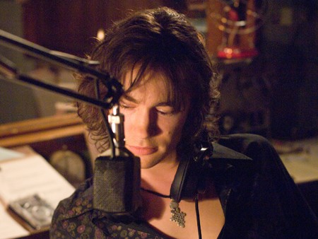 Tom Wisdom Fotoğrafı