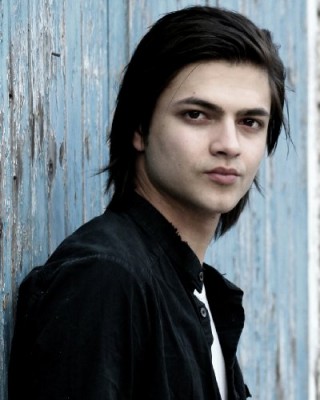 Misha Crosby fotoğrafı