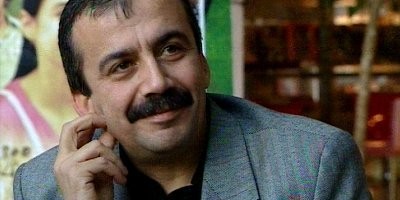 Sırrı Süreyya Önder Fotoğrafı