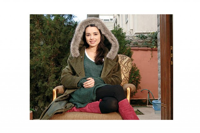 Özgü Namal Fotoğrafı