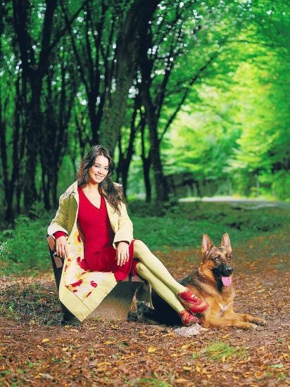 Özgü Namal Fotoğrafı