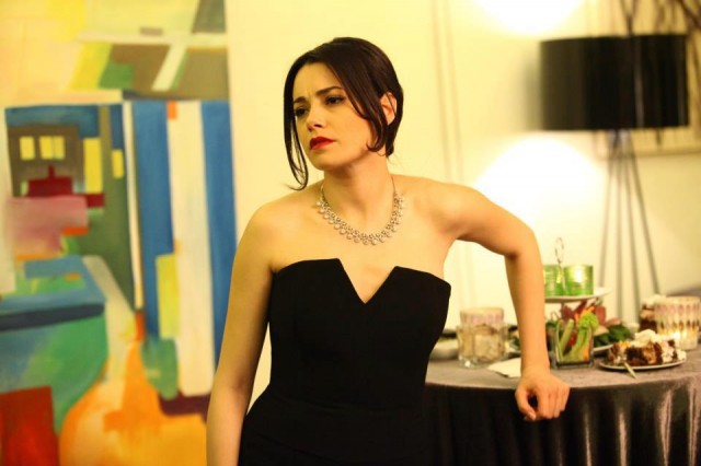 Özgü Namal Fotoğrafı