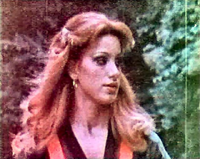 Dilber Ay Fotoğrafı