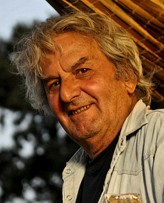 Jean-Louis Bertucelli fotoğrafı
