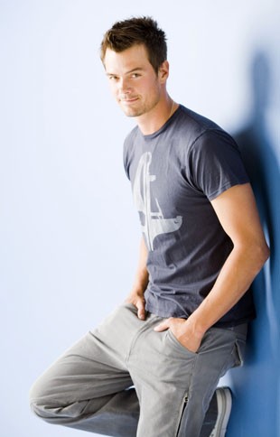 Josh Duhamel Fotoğrafı