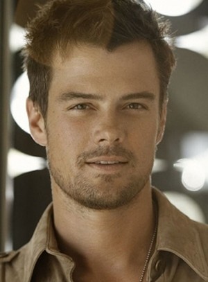 Josh Duhamel Fotoğrafı