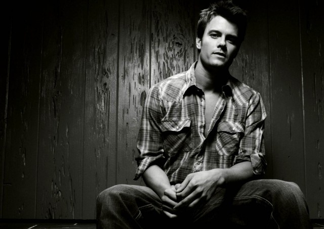 Josh Duhamel Fotoğrafı