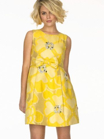 Rachael Taylor Fotoğrafı