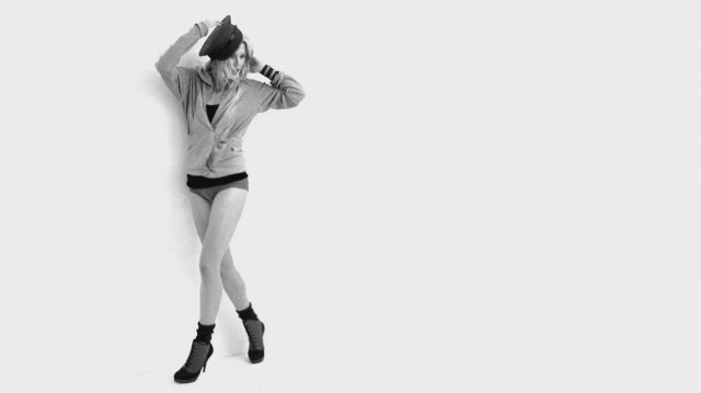 Rachael Taylor Fotoğrafı