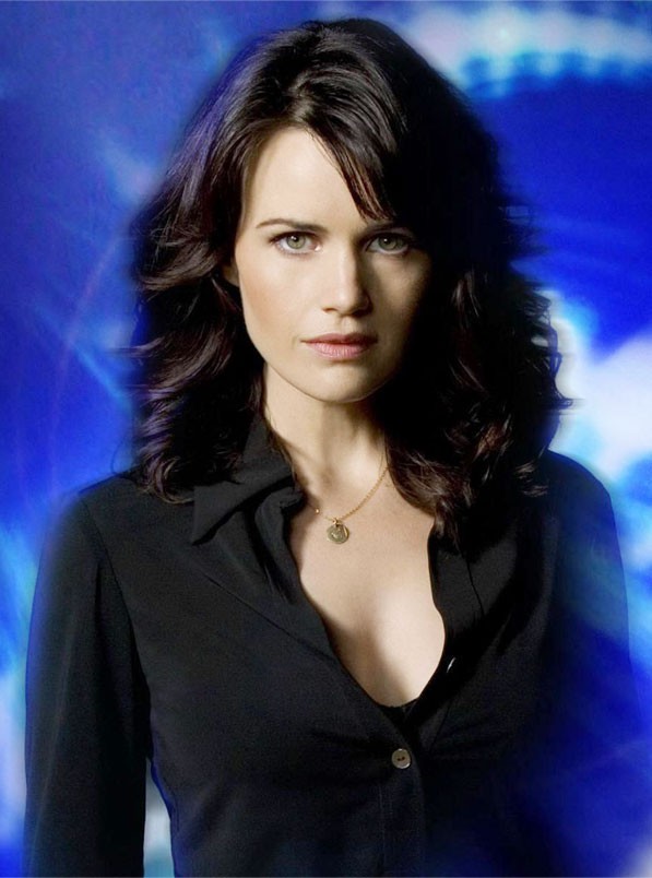 Carla Gugino Fotoğrafı