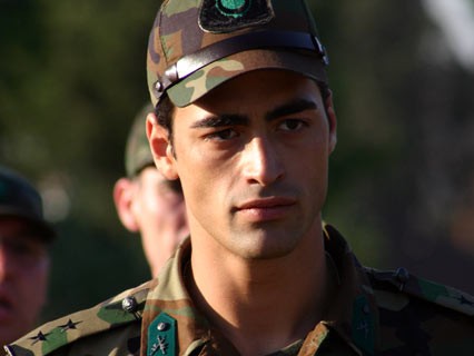 Sarp Levendoğlu fotoğrafı