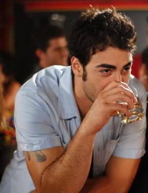 Sarp Levendoğlu Fotoğrafı