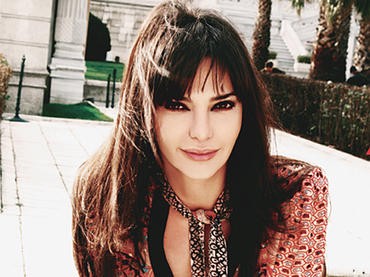 Hande Ataizi Fotoğrafı