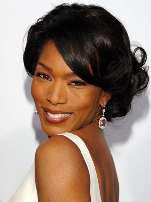 Angela Bassett fotoğrafı