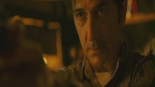 David Strathairn fotoğrafı