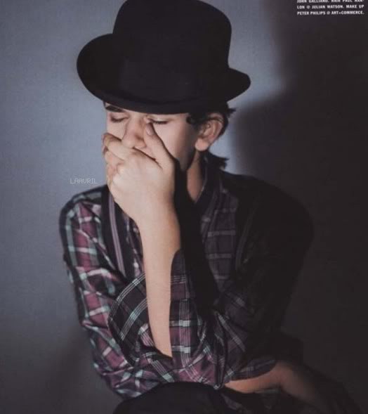 Ben Whishaw Fotoğrafı