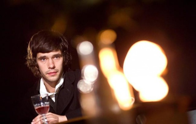 Ben Whishaw Fotoğrafı
