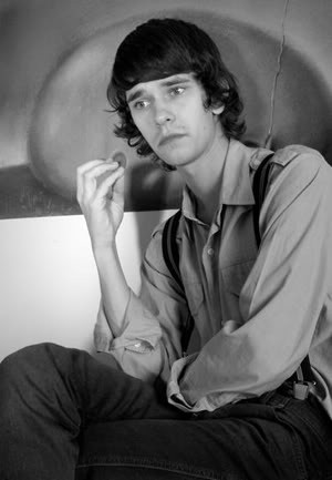 Ben Whishaw Fotoğrafı
