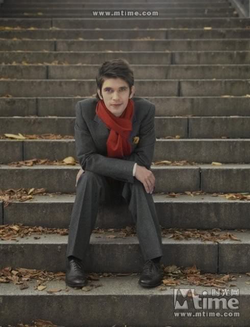 Ben Whishaw Fotoğrafı