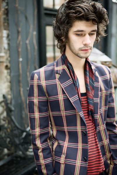 Ben Whishaw Fotoğrafı