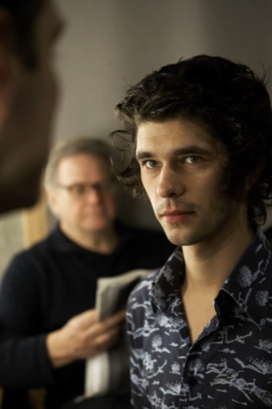 Ben Whishaw Fotoğrafı