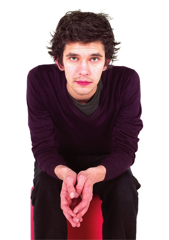 Ben Whishaw Fotoğrafı