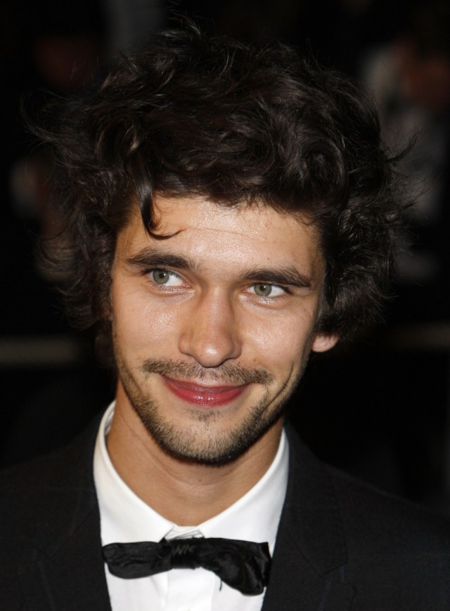 Ben Whishaw Fotoğrafı