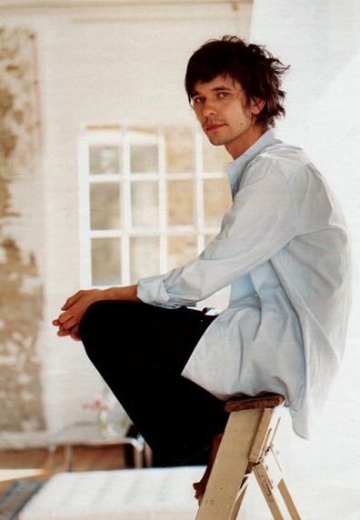 Ben Whishaw Fotoğrafı