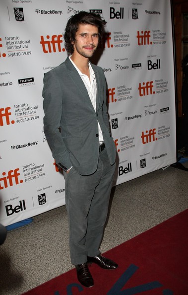 Ben Whishaw Fotoğrafı