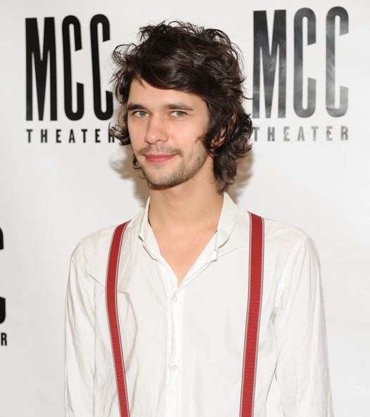 Ben Whishaw Fotoğrafı