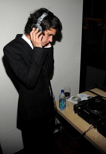 Ben Whishaw Fotoğrafı