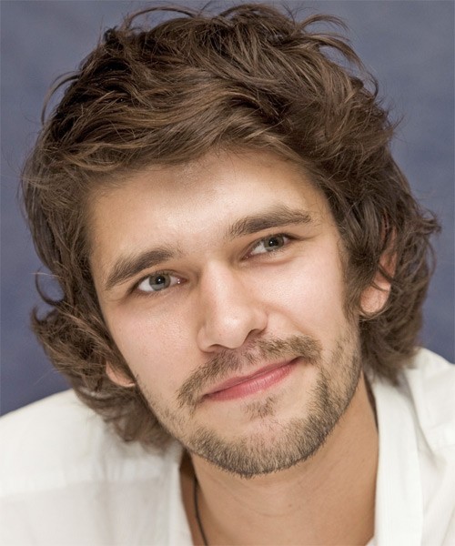 Ben Whishaw Fotoğrafı
