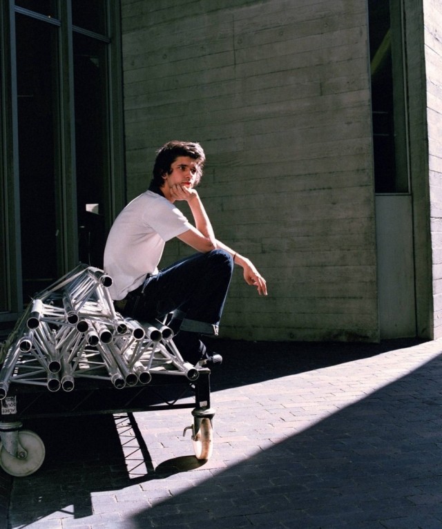 Ben Whishaw Fotoğrafı
