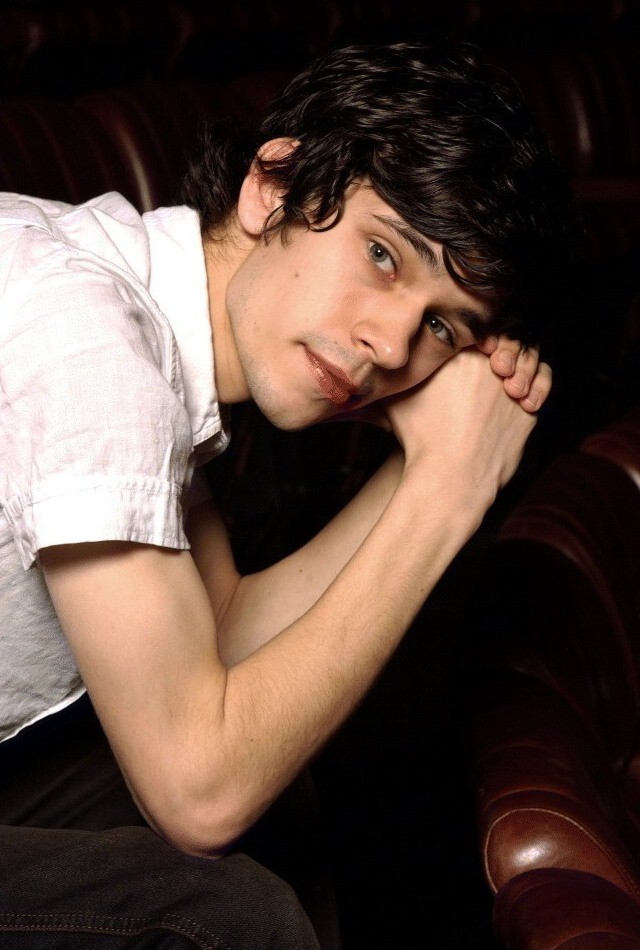 Ben Whishaw Fotoğrafı
