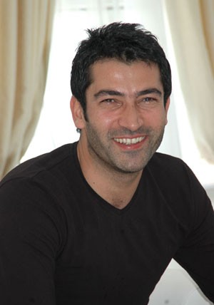 Kenan İmirzalıoğlu Fotoğrafı