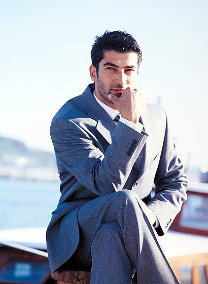 Kenan İmirzalıoğlu Fotoğrafı
