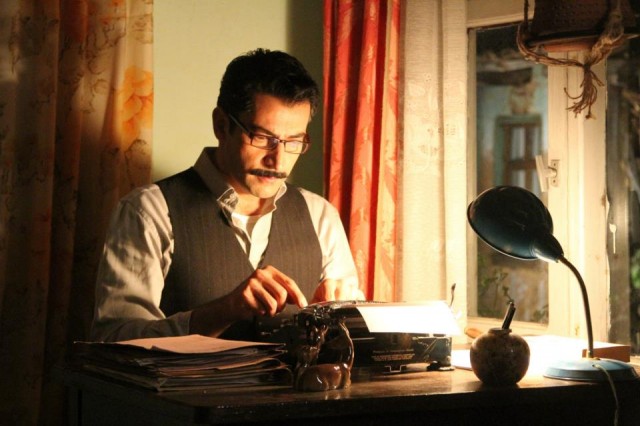 Kenan İmirzalıoğlu Fotoğrafı